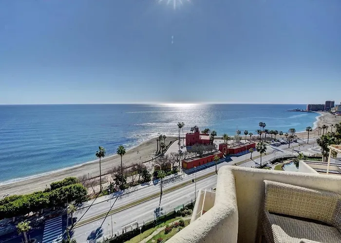 Deluxe Large Apartment Sea Views Benalbeach