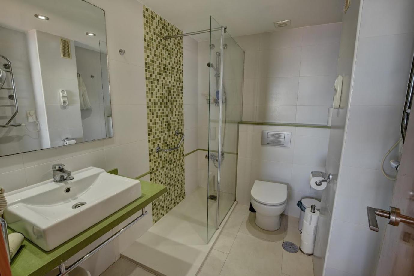 Deluxe Large Sea Views Benalbeach